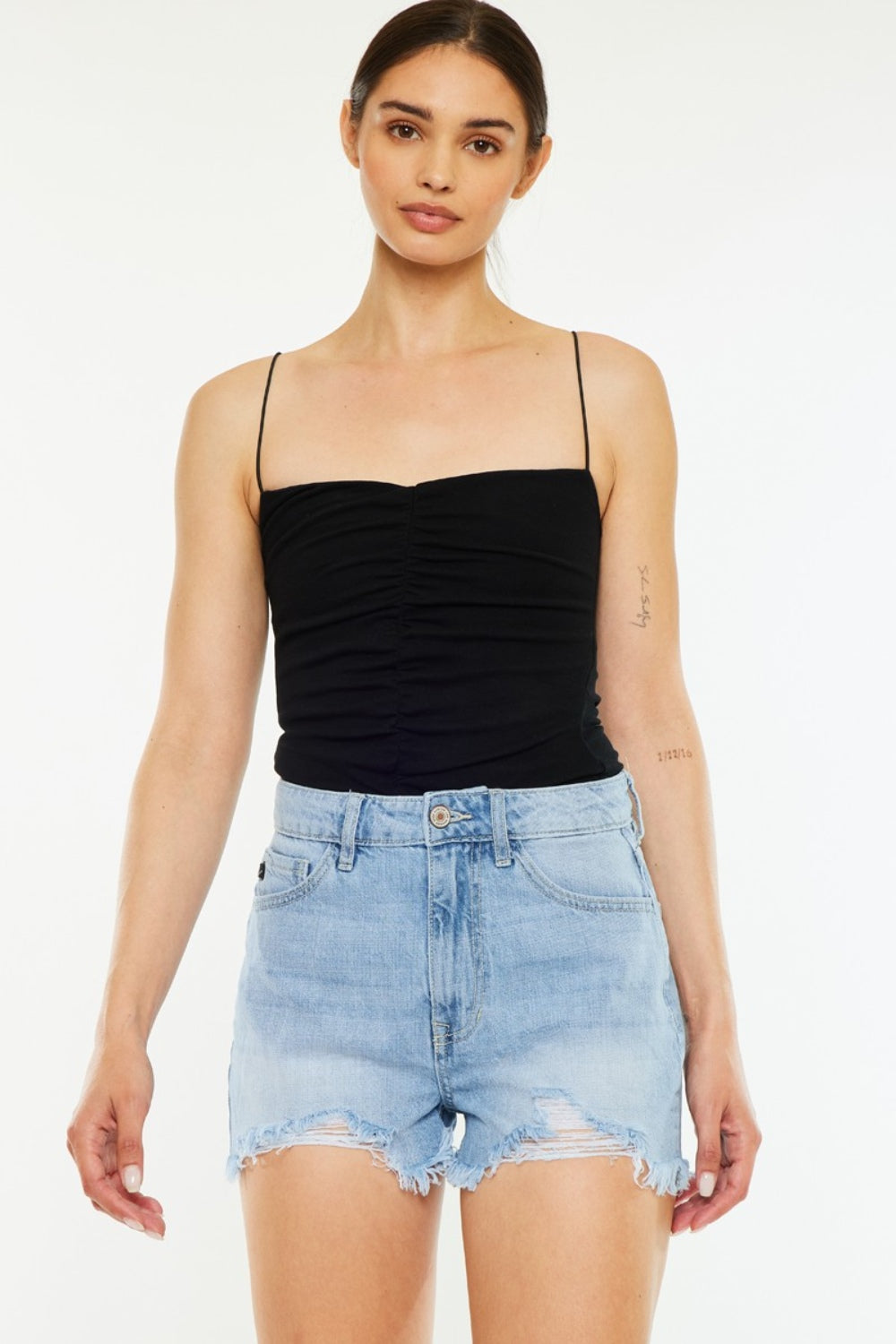 Trendsi signature high-waist raw hem vintage denim shorts with distressed edges and classic five-pocket design.