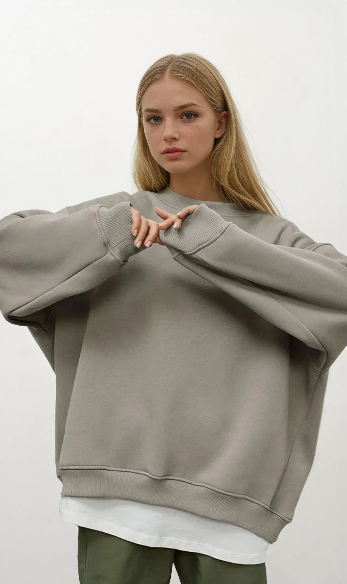 Conquest Crew Neck Pullover