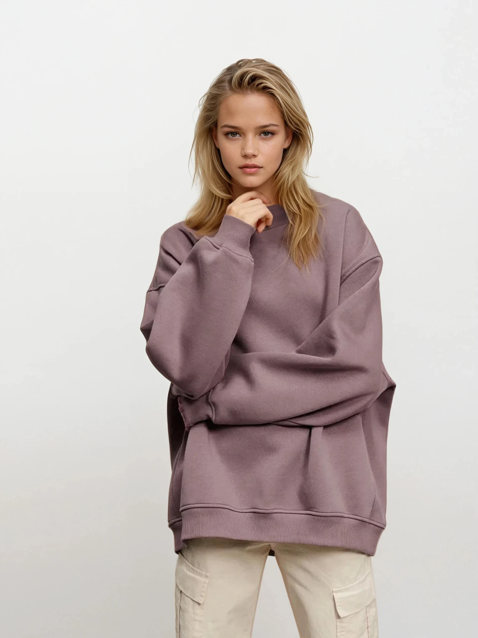 Conquest Crew Neck Pullover