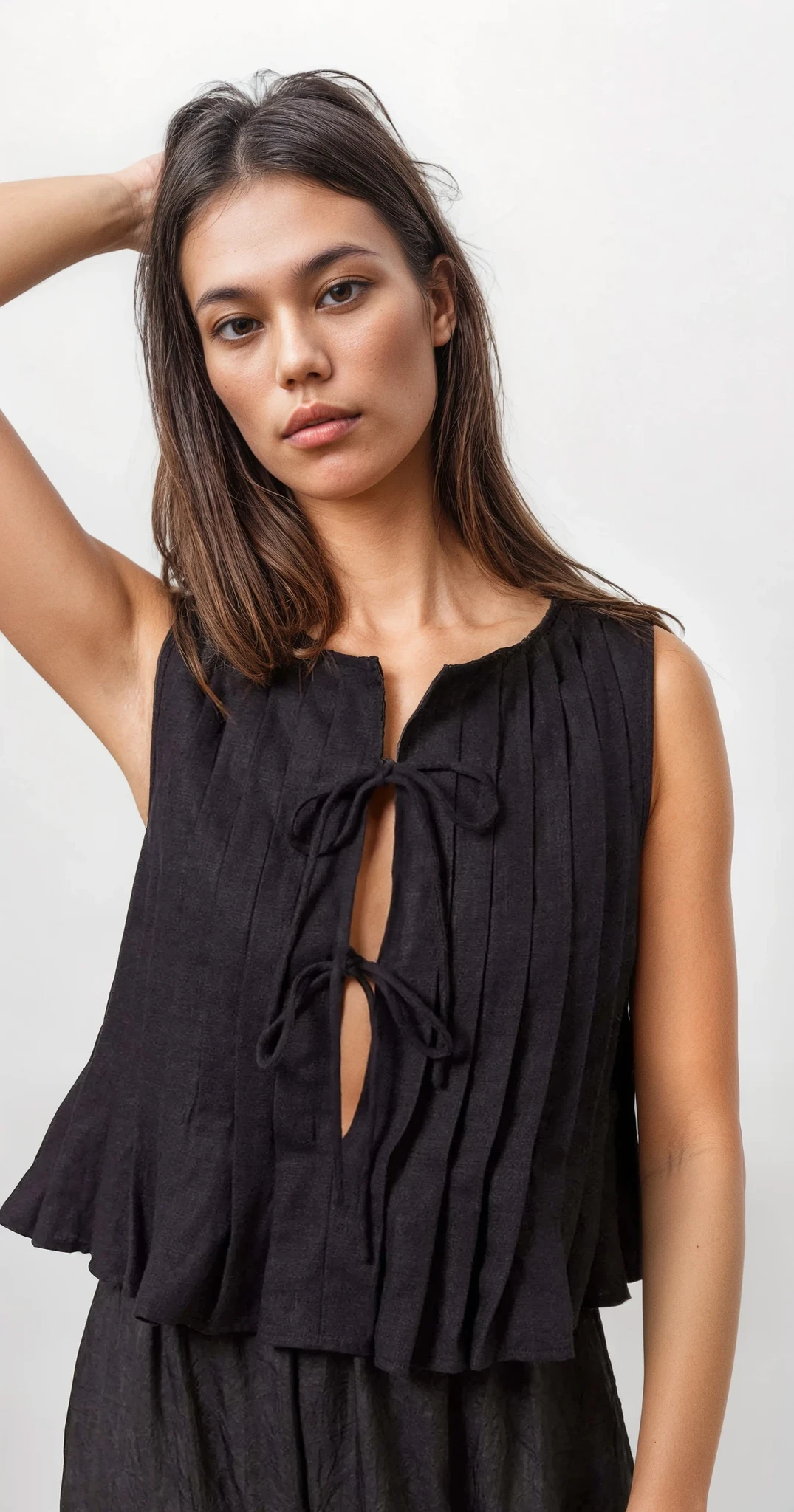 Pleated Tied Round Neck Vest