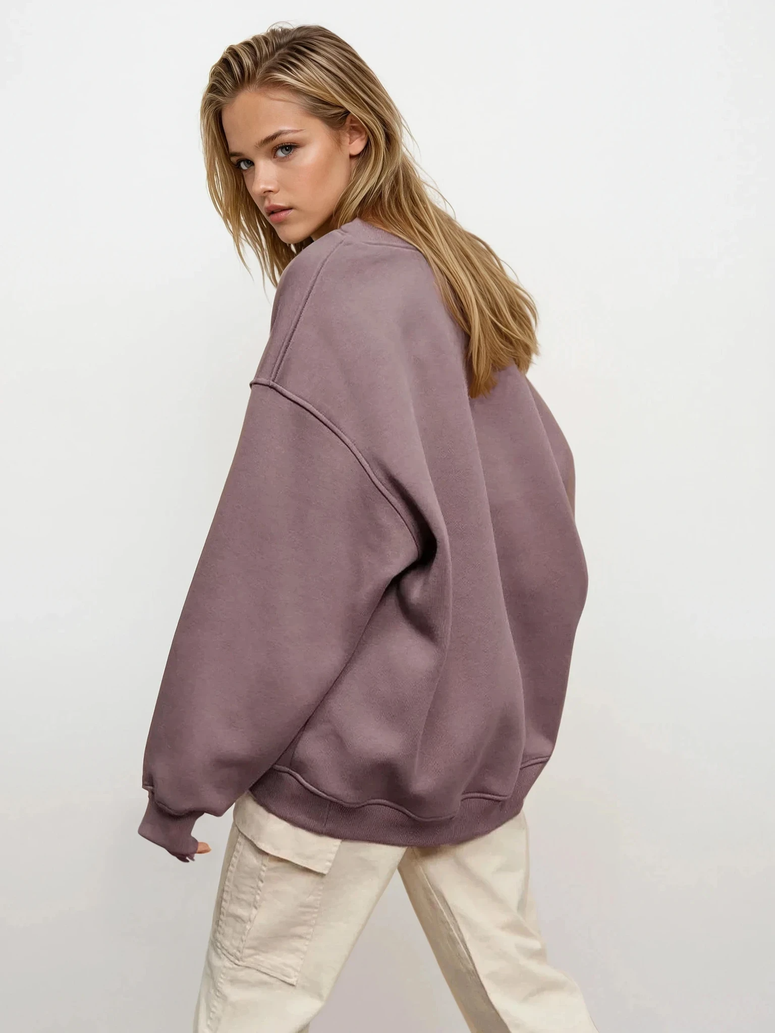 Conquest Crew Neck Pullover