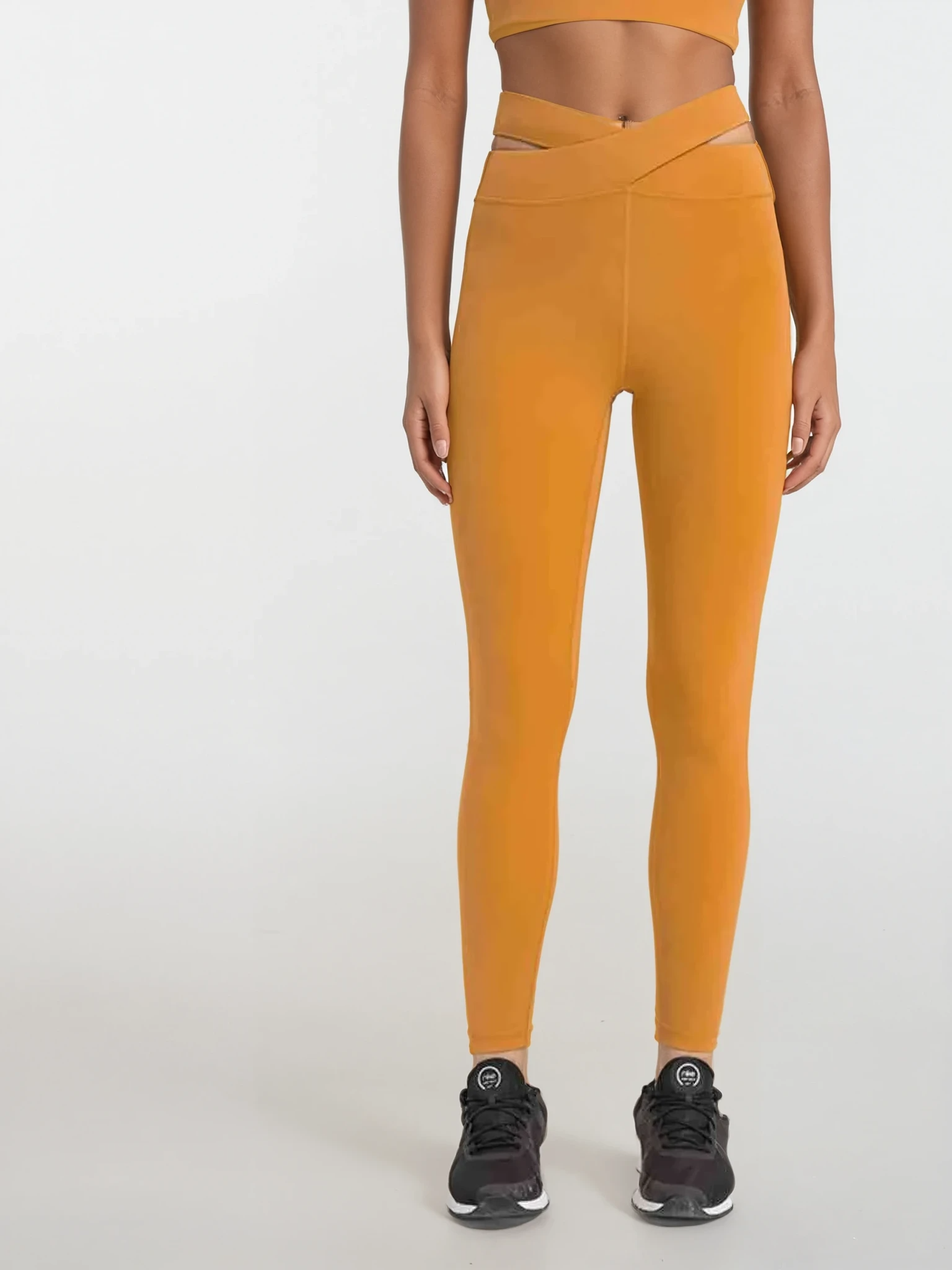 Cutout Legging