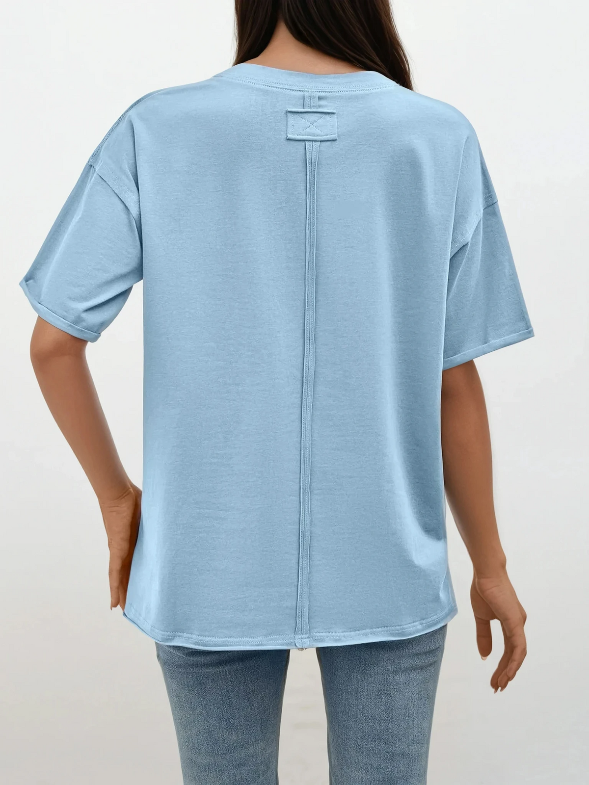 Bare round neck half sleeve t-shirt with solid pattern and slight stretch