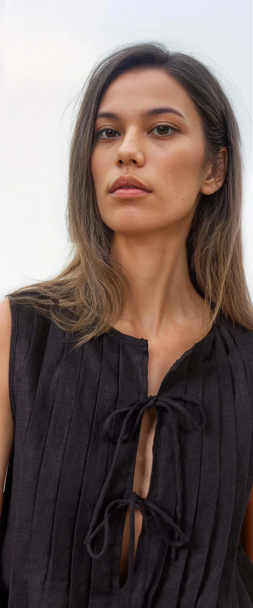 Pleated Tied Round Neck Vest