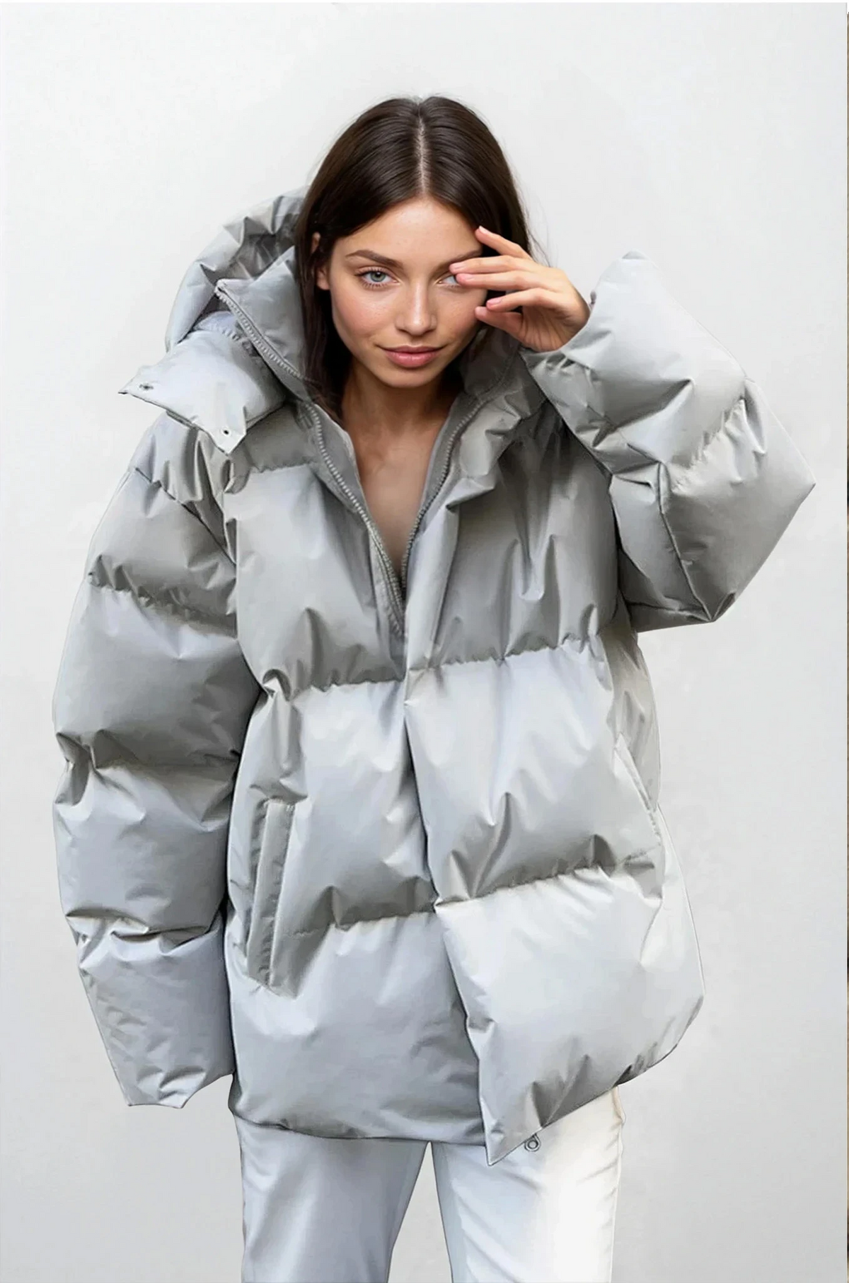 lightweight chill puffer jacket with full zip and solid pattern