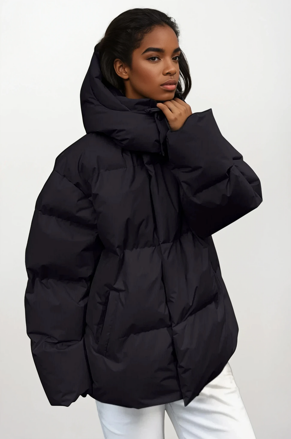 Chic lightweight chill puffer jacket with full zip and solid pattern