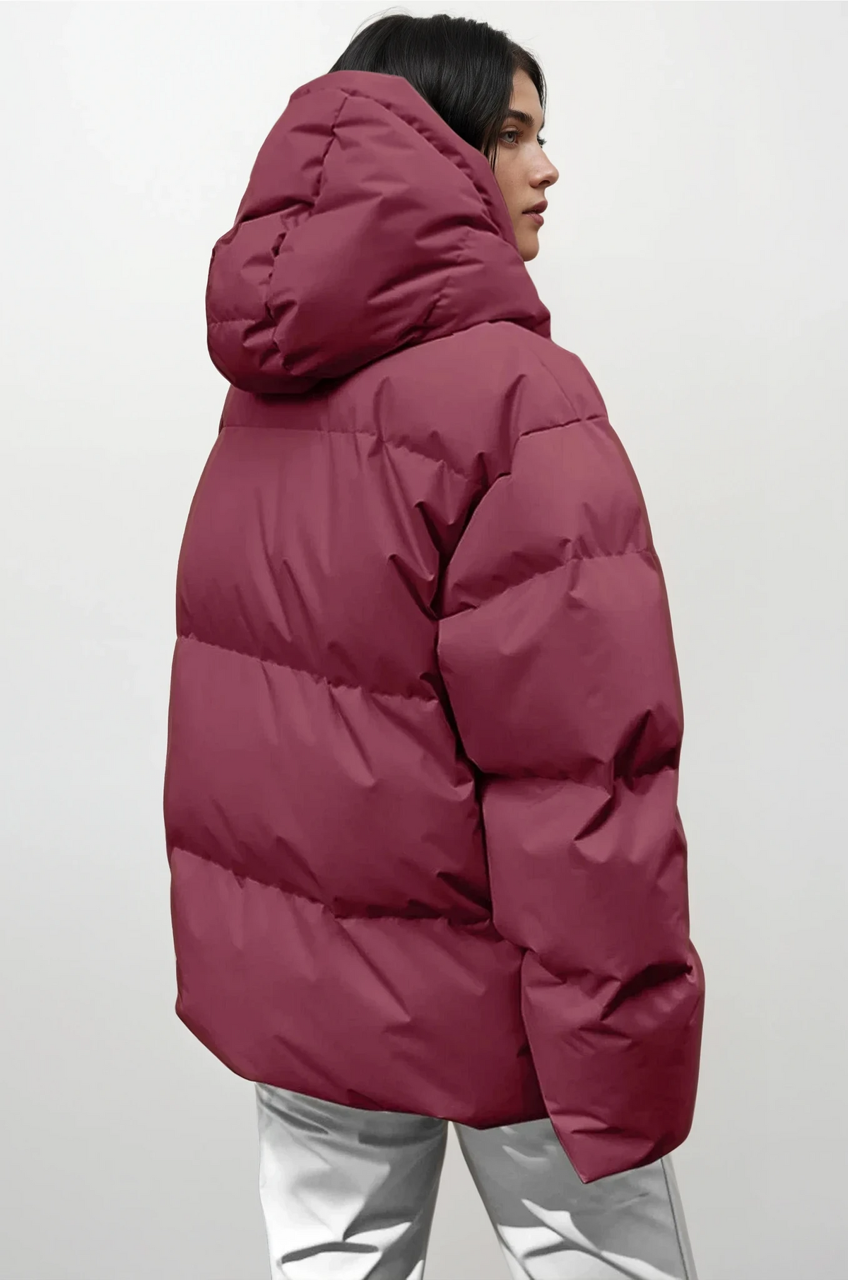Chill puffer jacket with full zip and lightweight solid pattern design