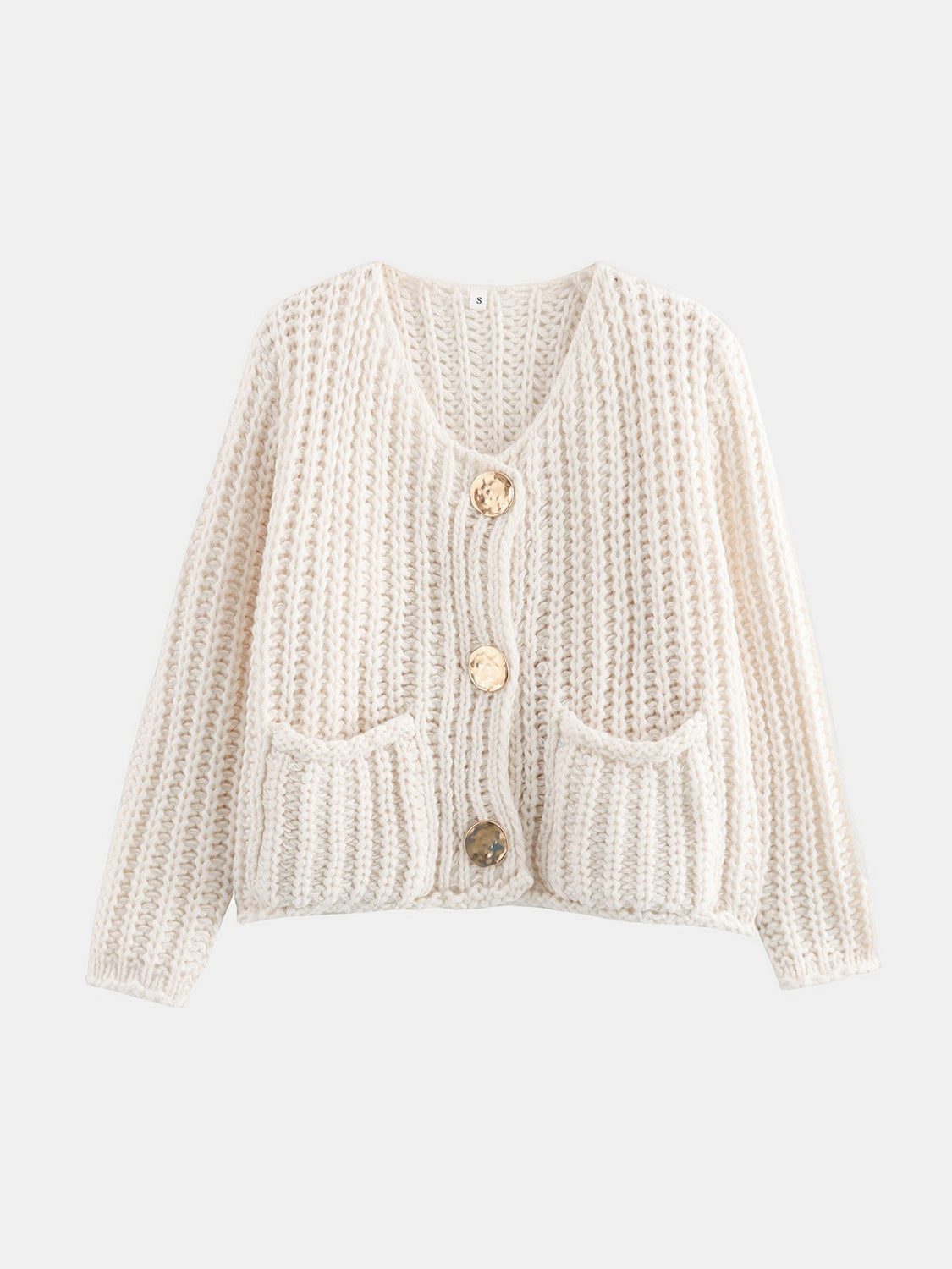 Chunky button-down long sleeve cardigan in solid pattern
