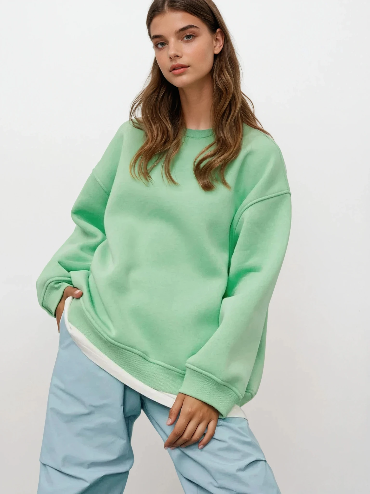 Conquest Crew Neck Pullover