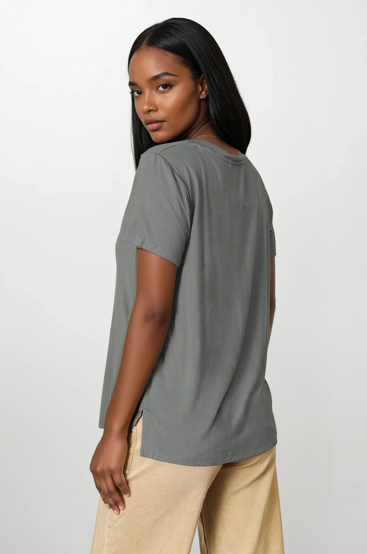 Everyday crew neck short sleeve t-shirt in solid color