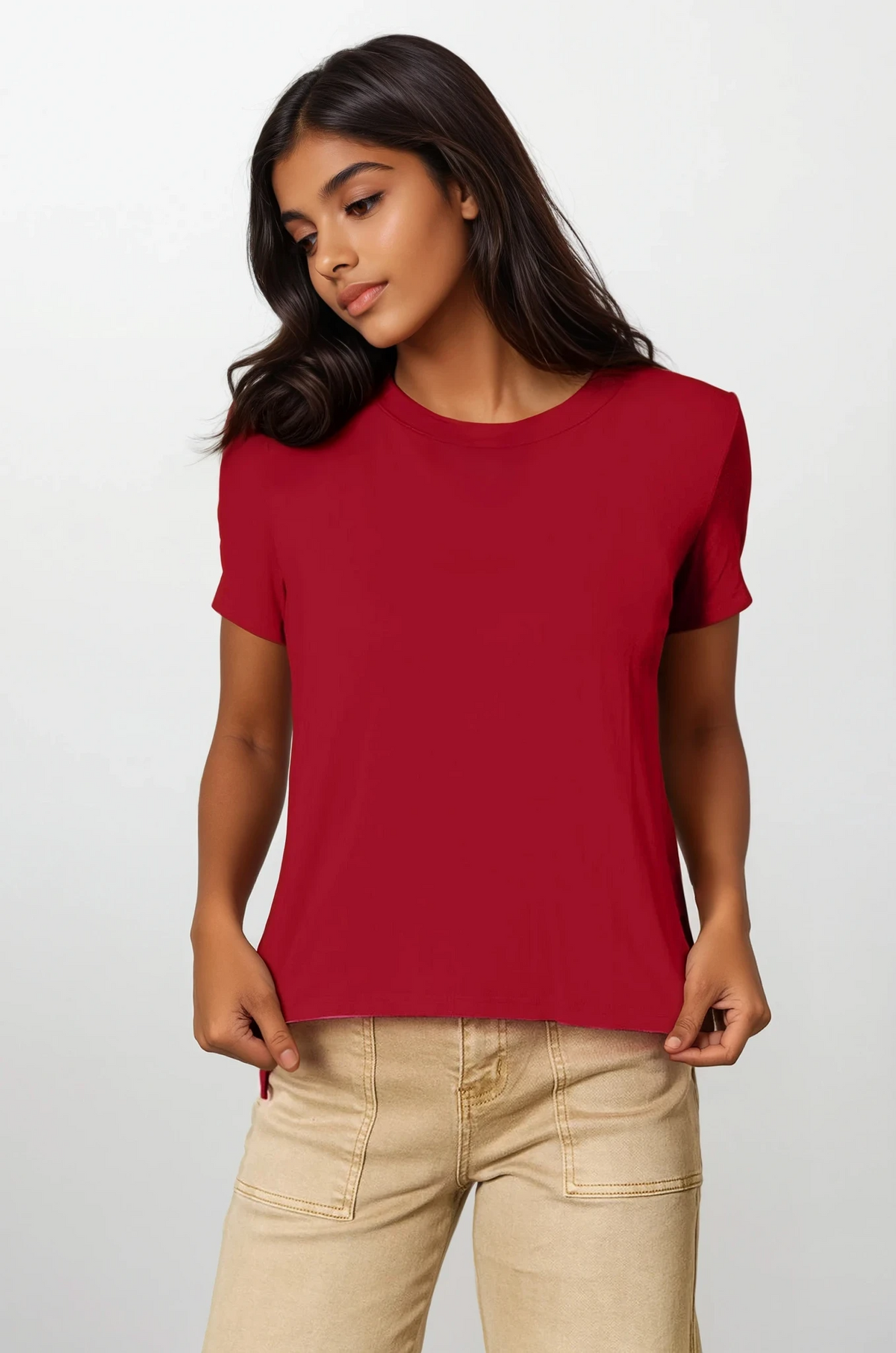 Classic everyday crew neck short sleeve t-shirt in solid pattern
