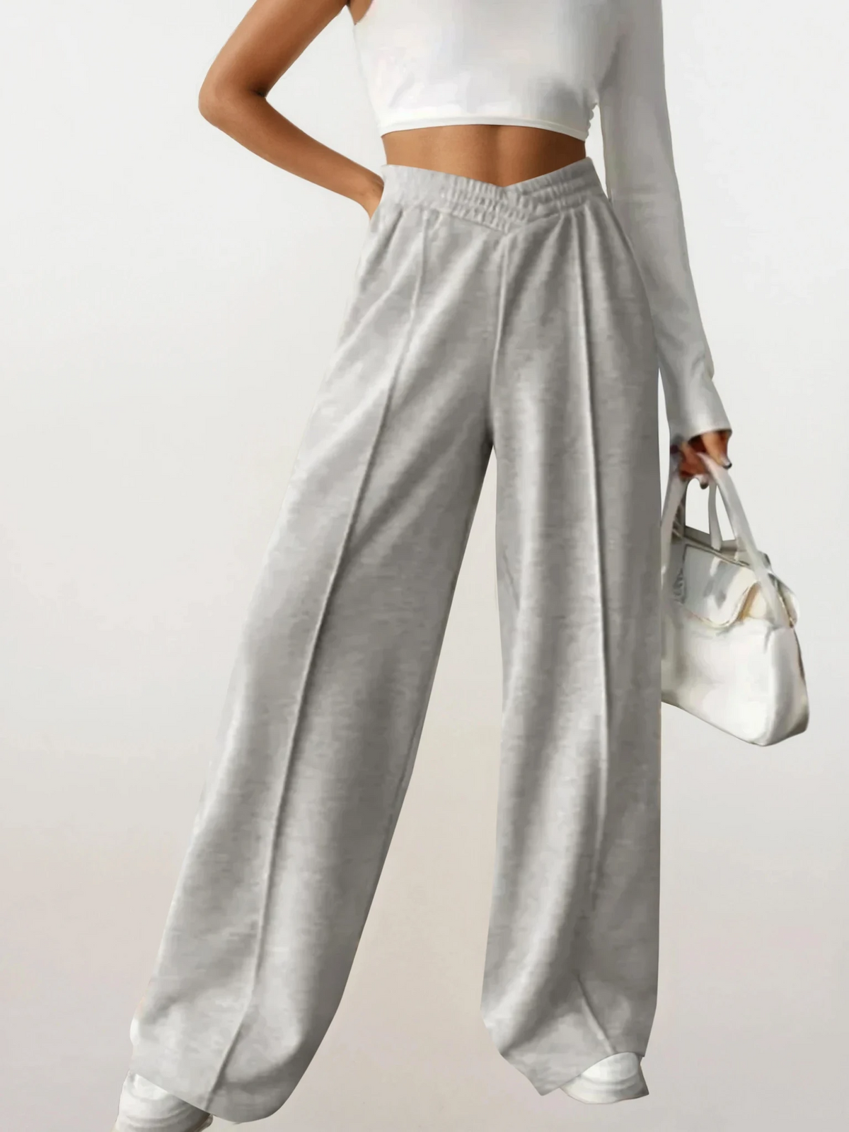 Release High-waist wide leg sweatpant in solid color with comfortable fit