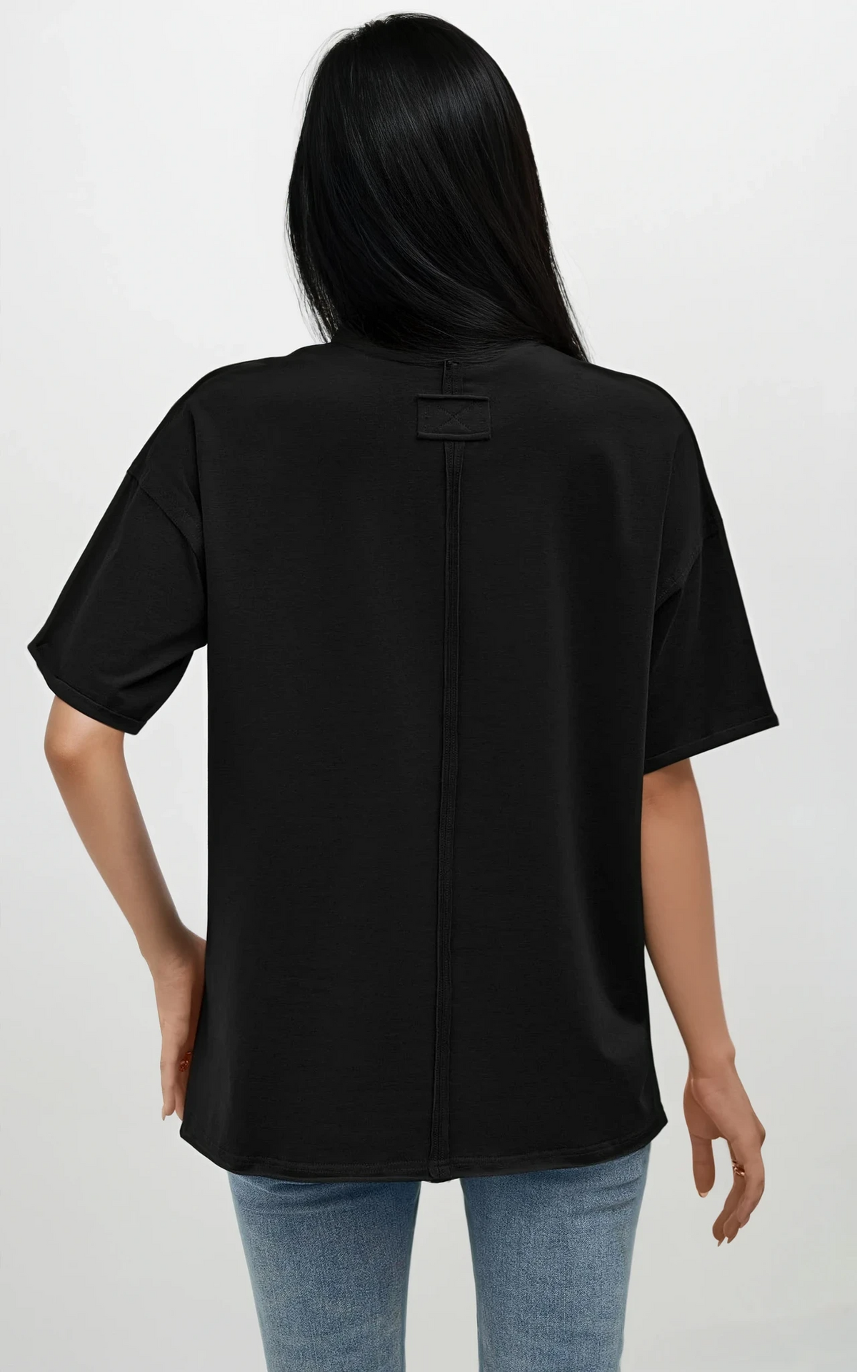 Bare round neck half sleeve t-shirt in solid pattern