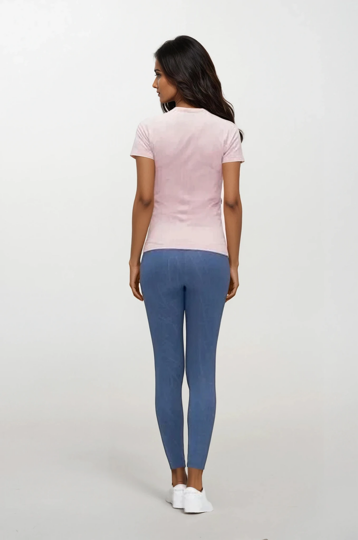 Simple round neck short sleeve shirt in solid color