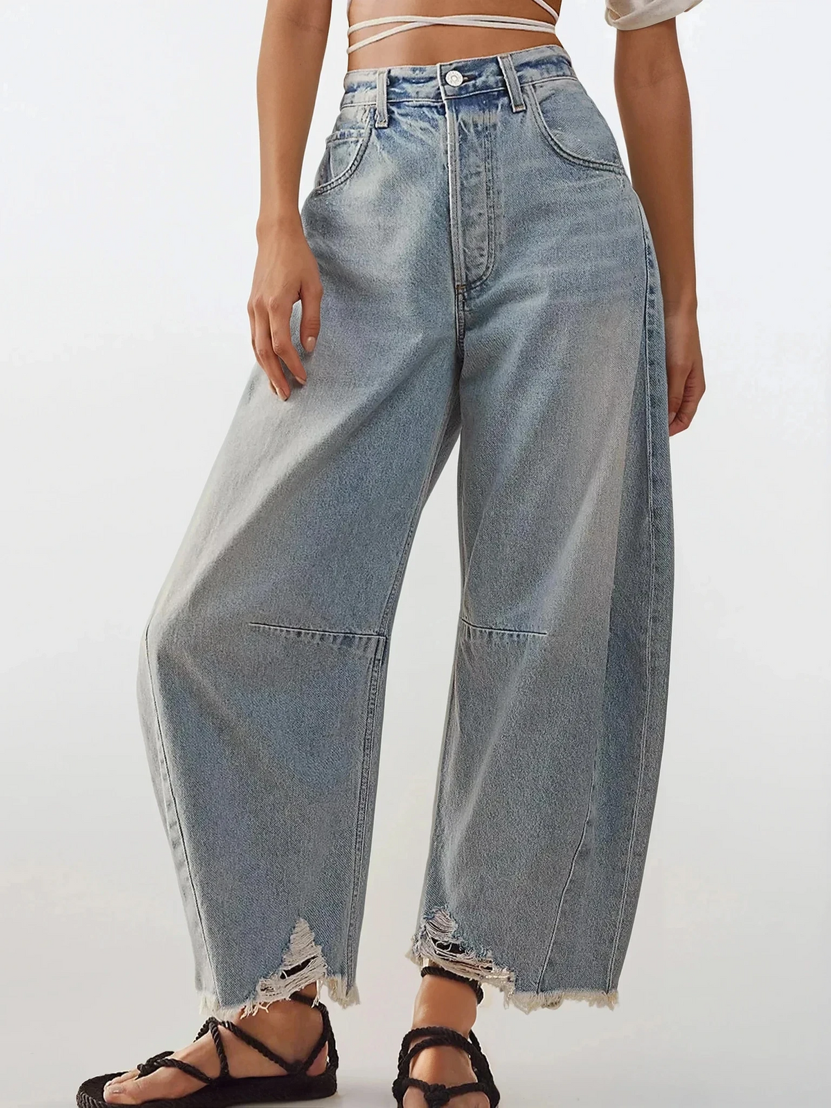 Stitched Raw Hem Wide Leg Jean with pockets