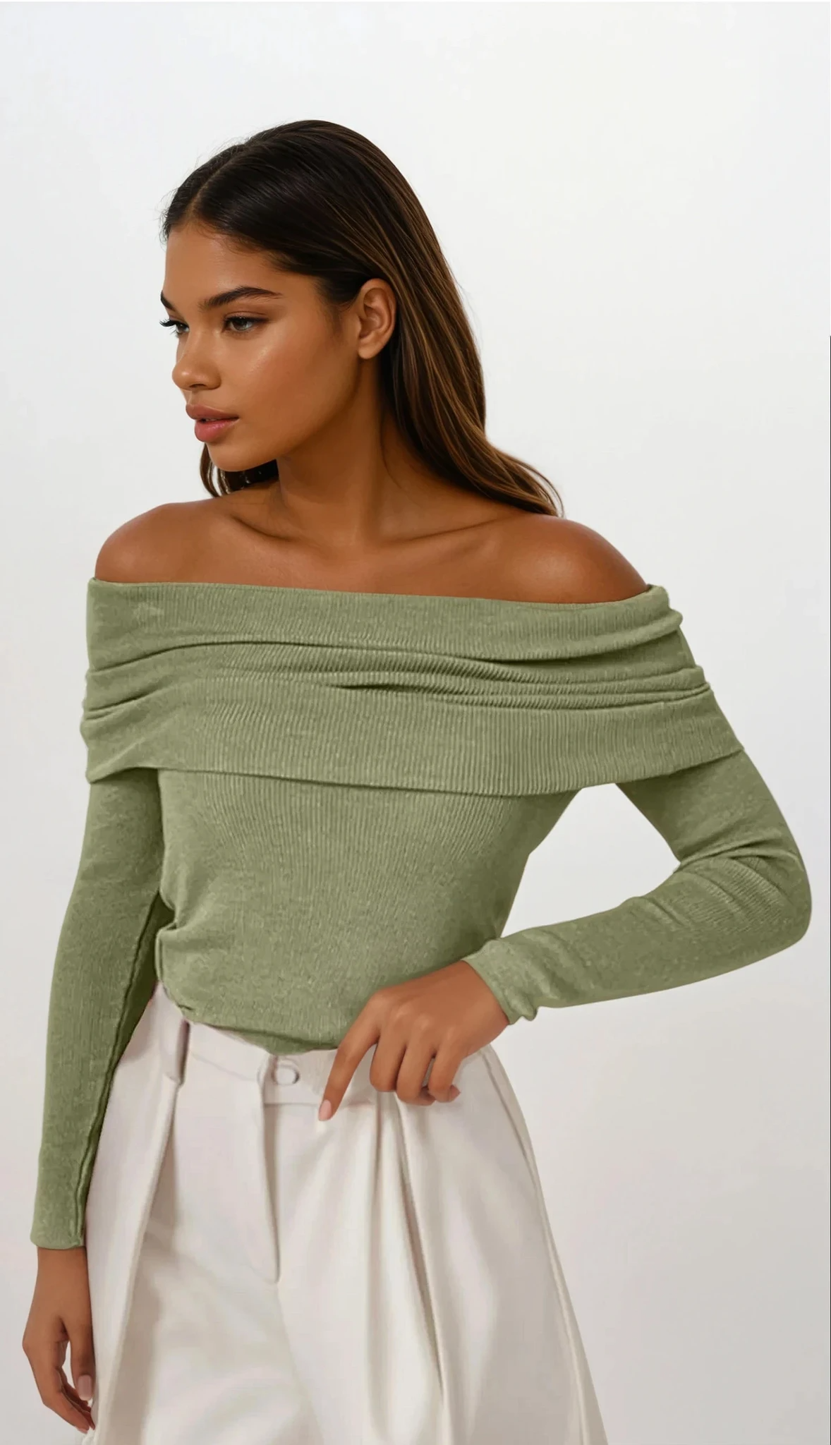 Chic weightless off-shoulder long sleeve sweater in solid pattern