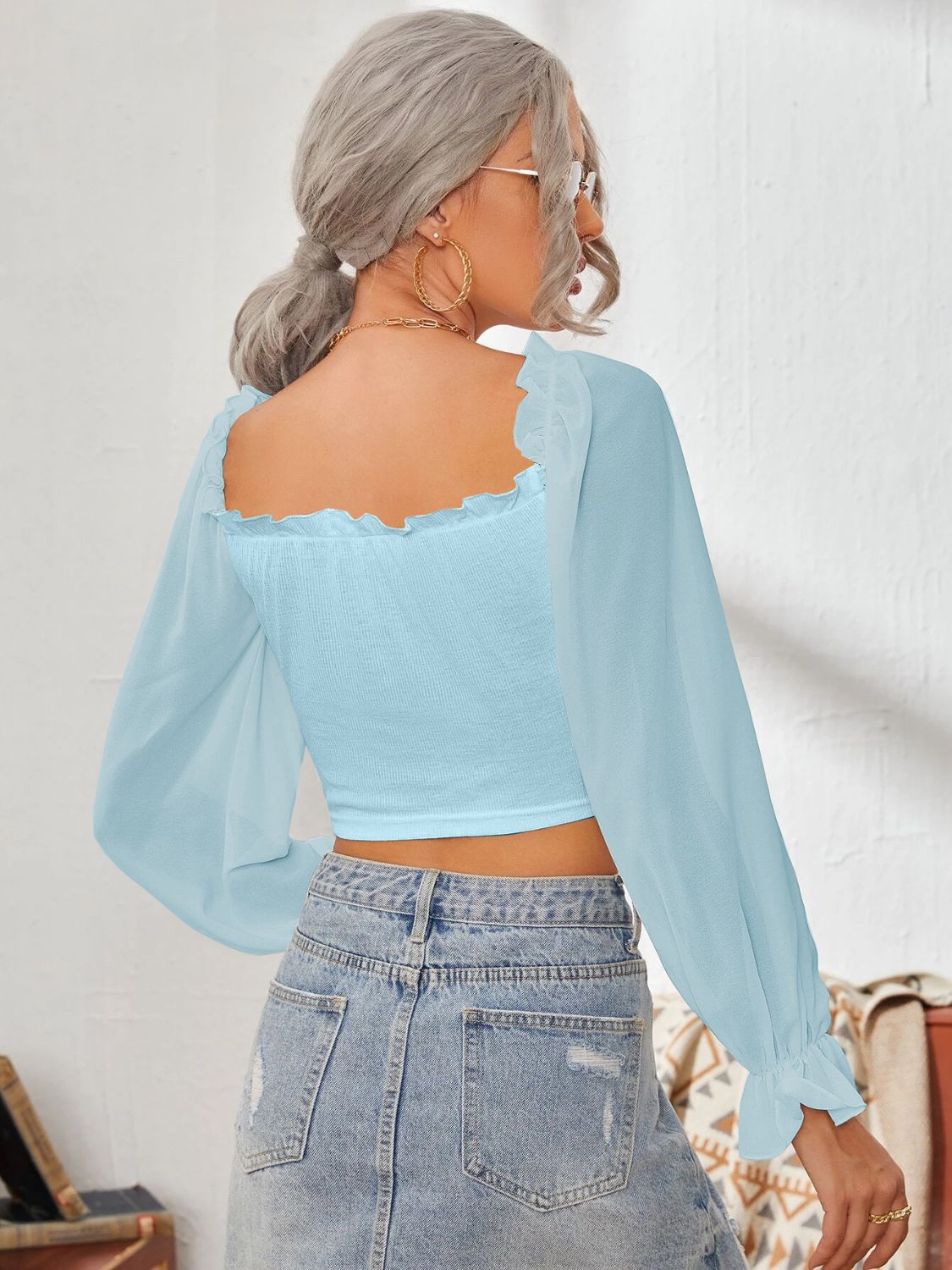 Simplicity Sweetheart Neck Flounce Sleeve Top