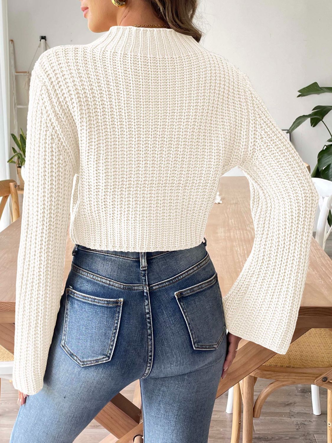 Crisp Mock Neck Sweater