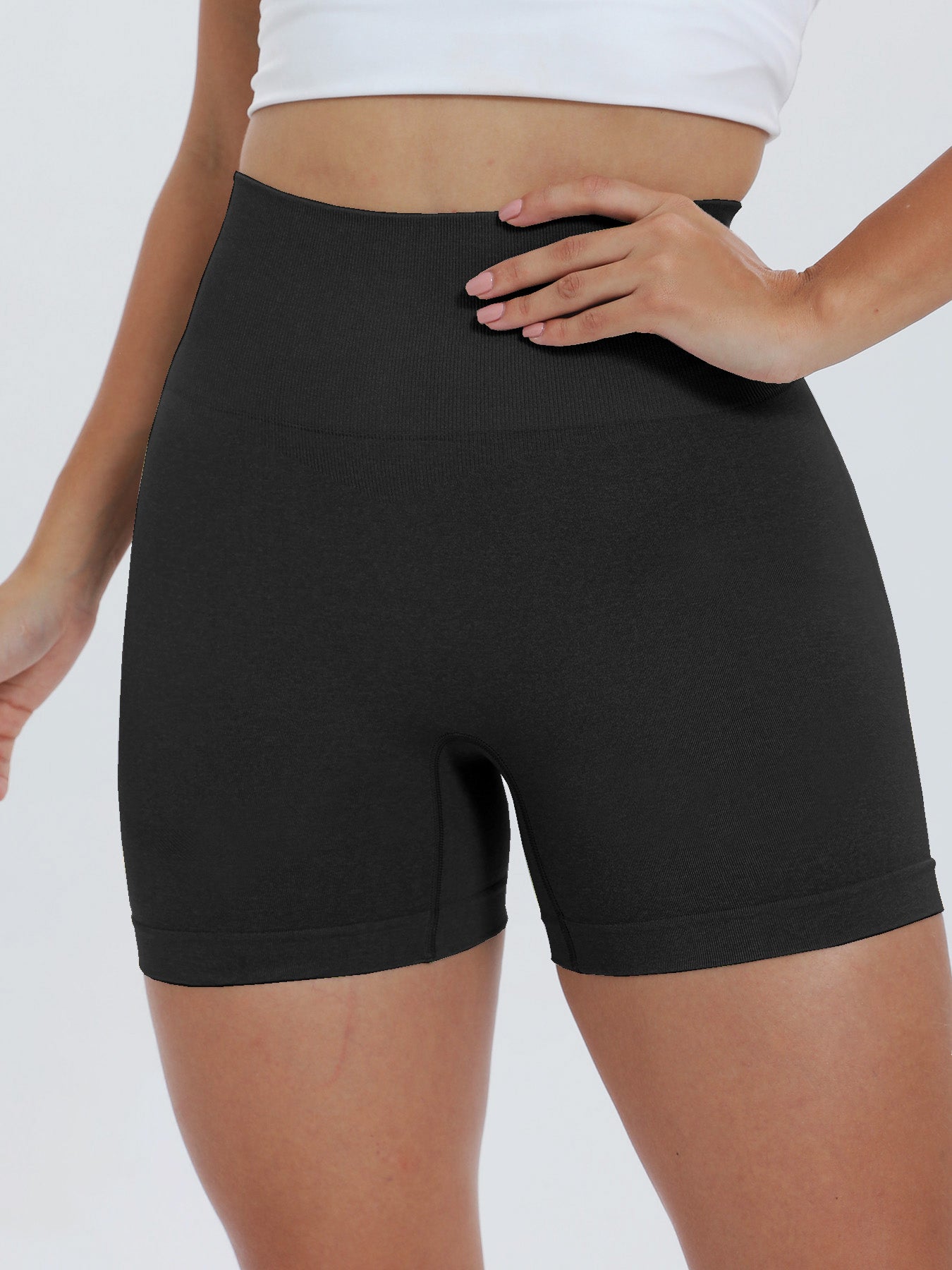 Staple High-Waist Short