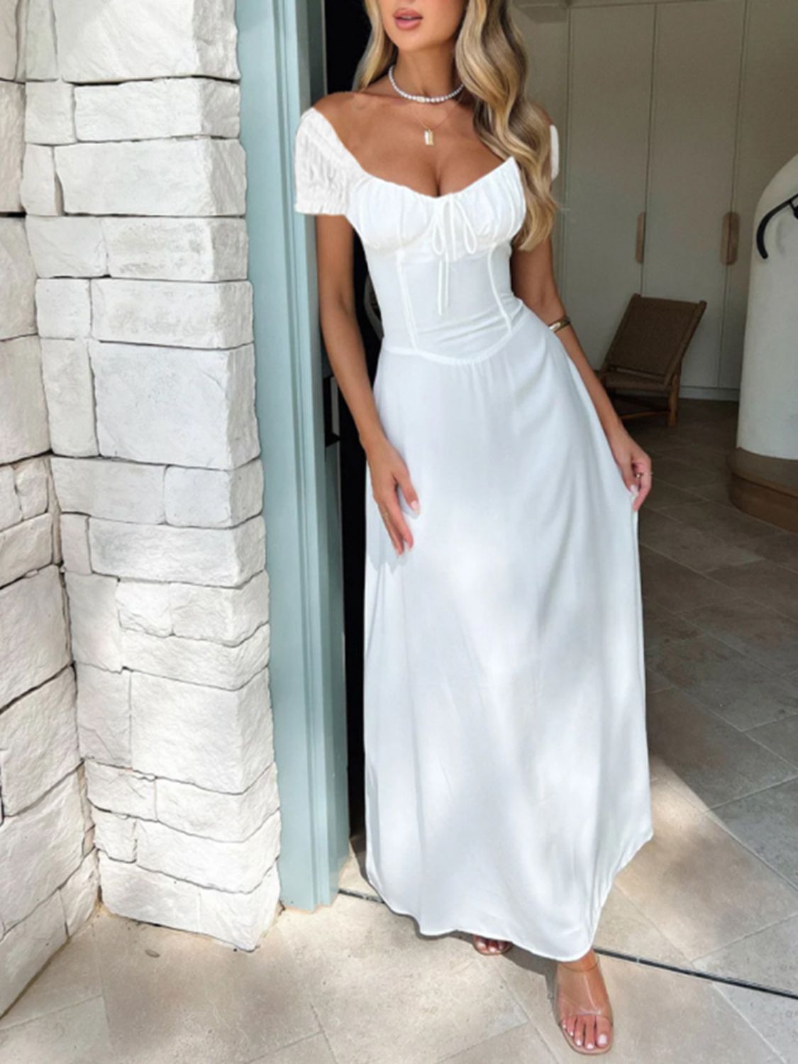 Hamptons Sweetheart Neck Short Sleeve Maxi Dress