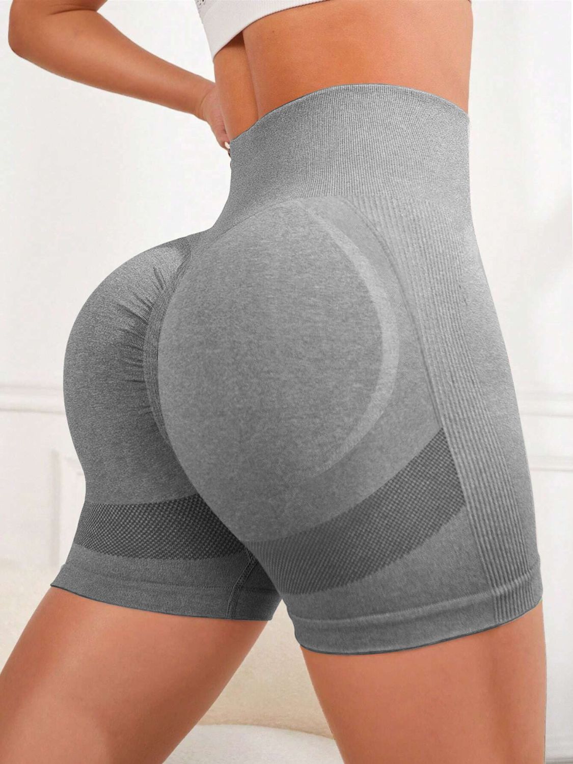 Sculpted Seamless Short