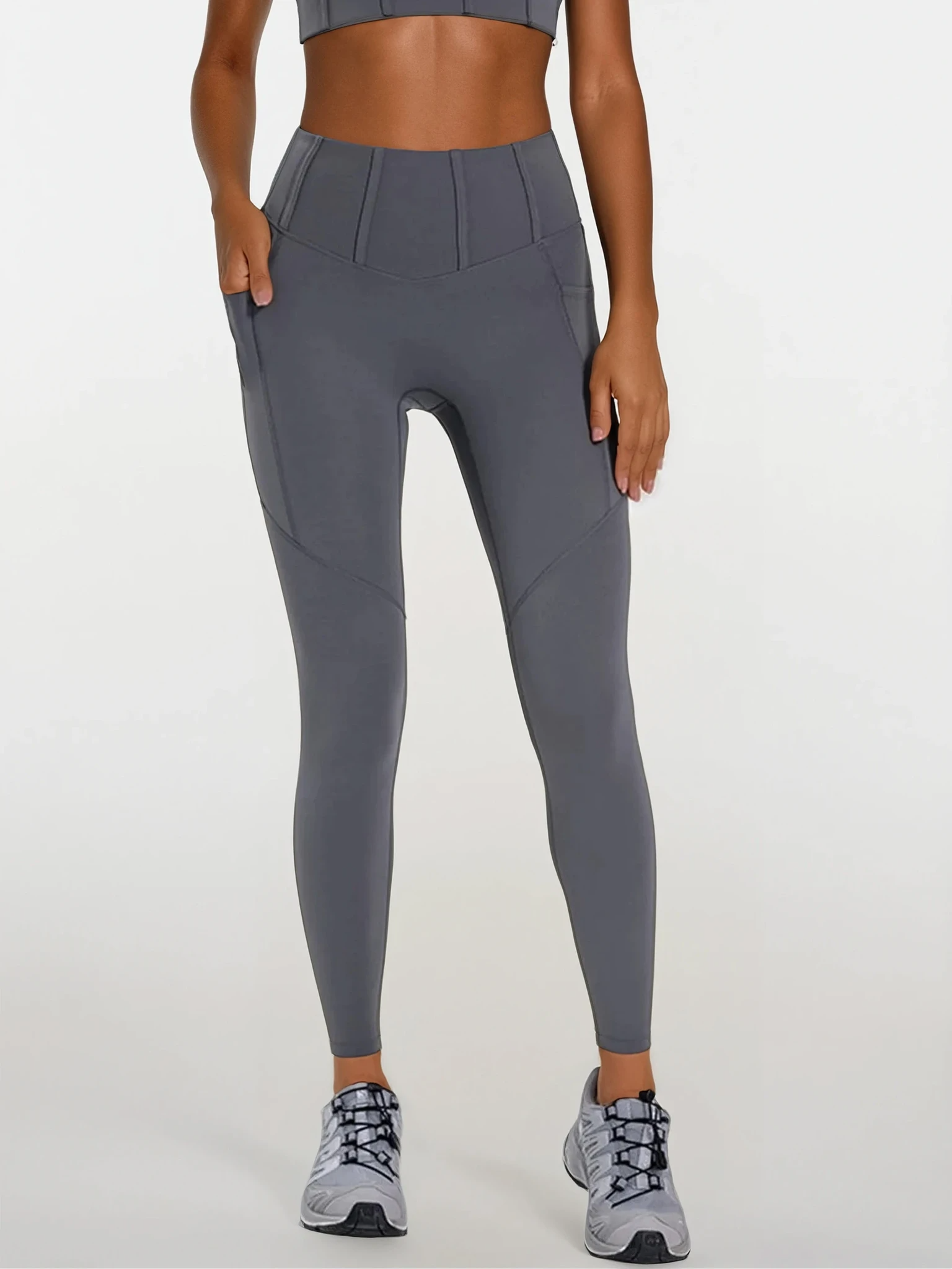 Elongate Legging
