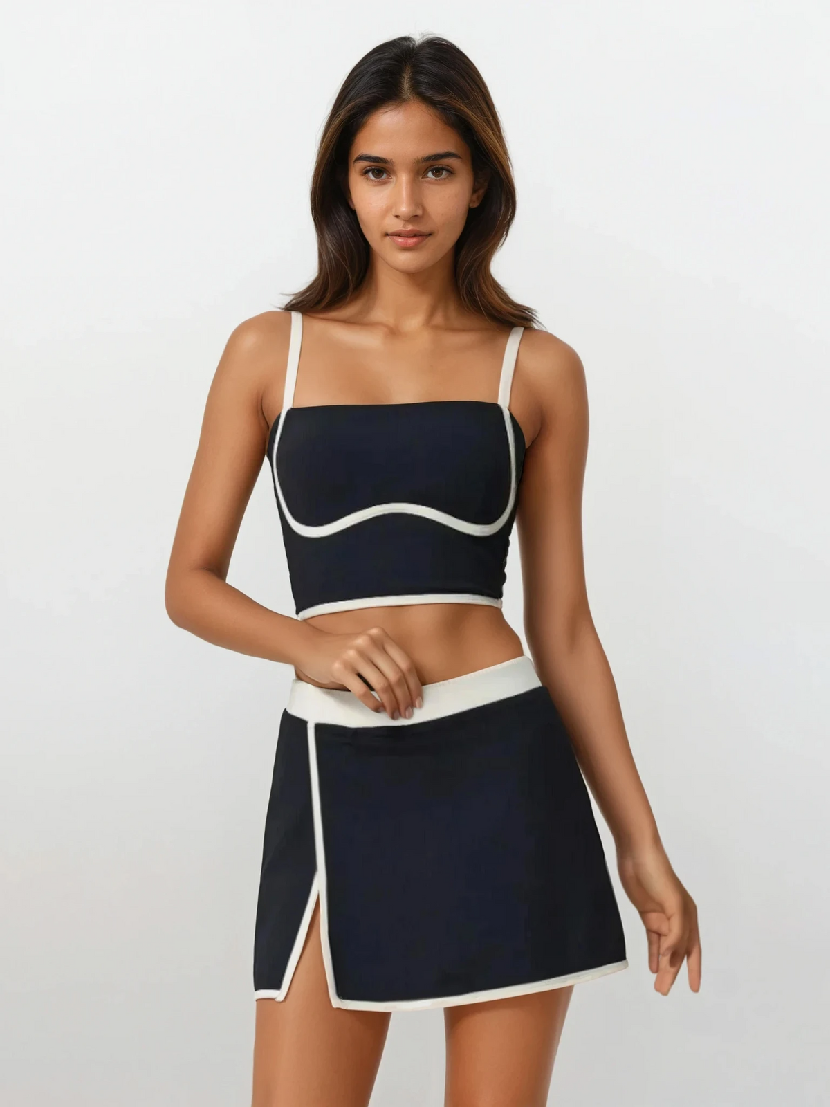 Axis square neck active cami in solid color sleeveless design