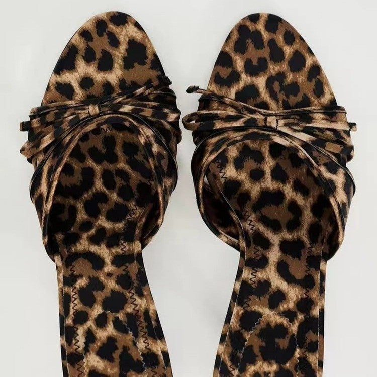 Bow leopard kitten heel sandals with mid-height heel