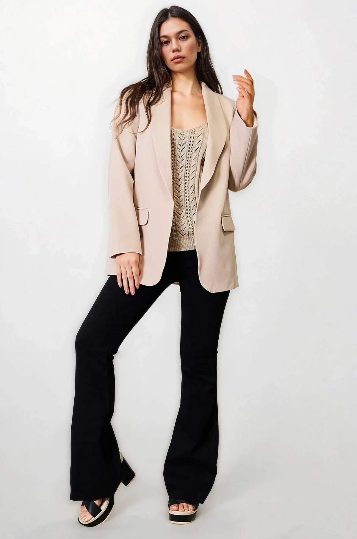 Business Class Shawl Collar Blazer with pockets and solid pattern