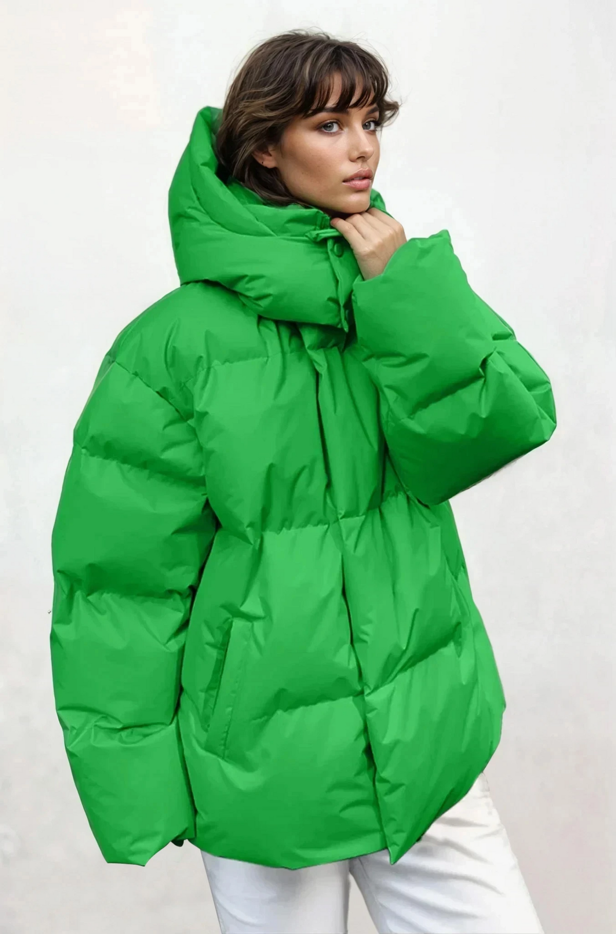 solid pattern chill puffer jacket with full zip and long sleeves