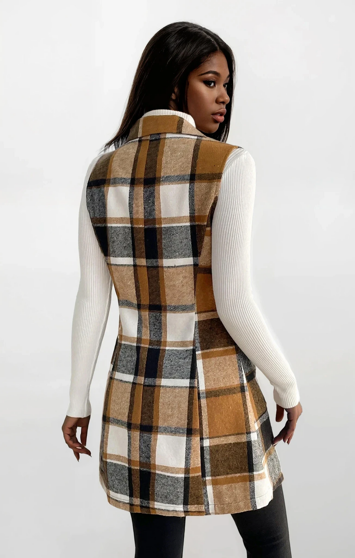 Cinnamon plaid vest with lapel collar and sleeveless design