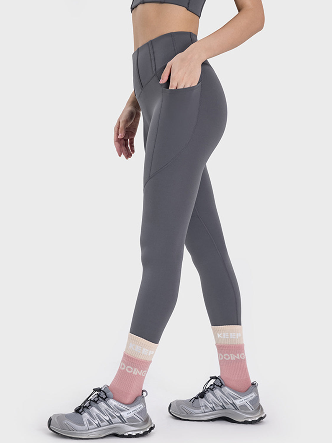 Elongate Legging