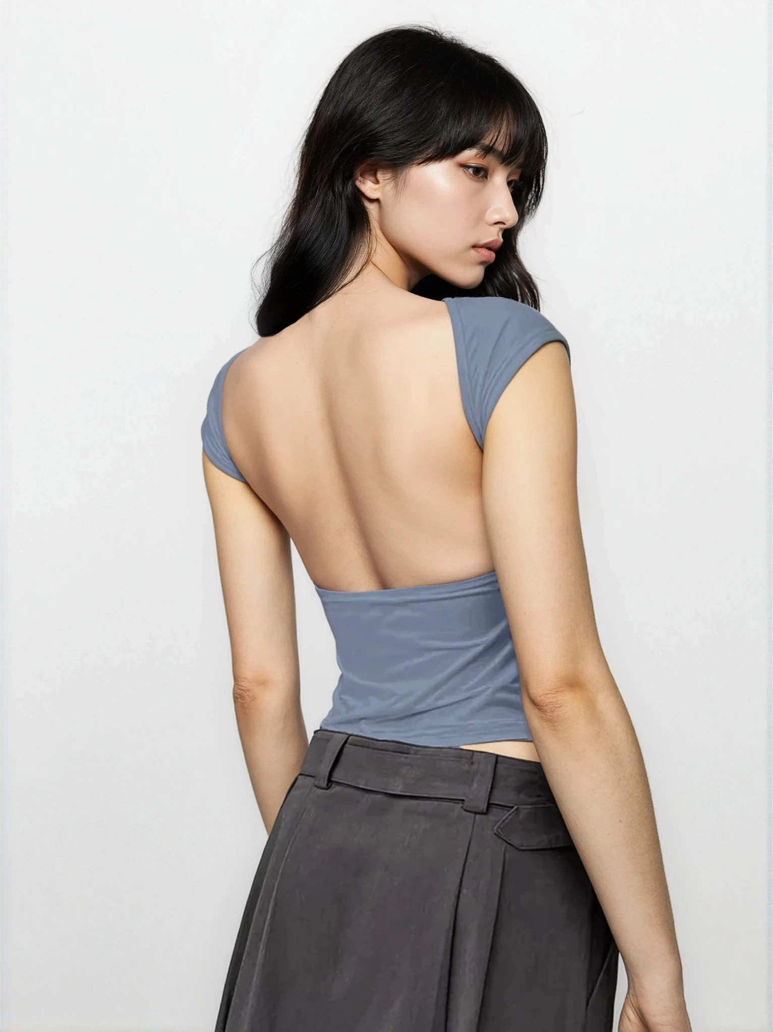 Backless Short Sleeve Cropped Blouse
