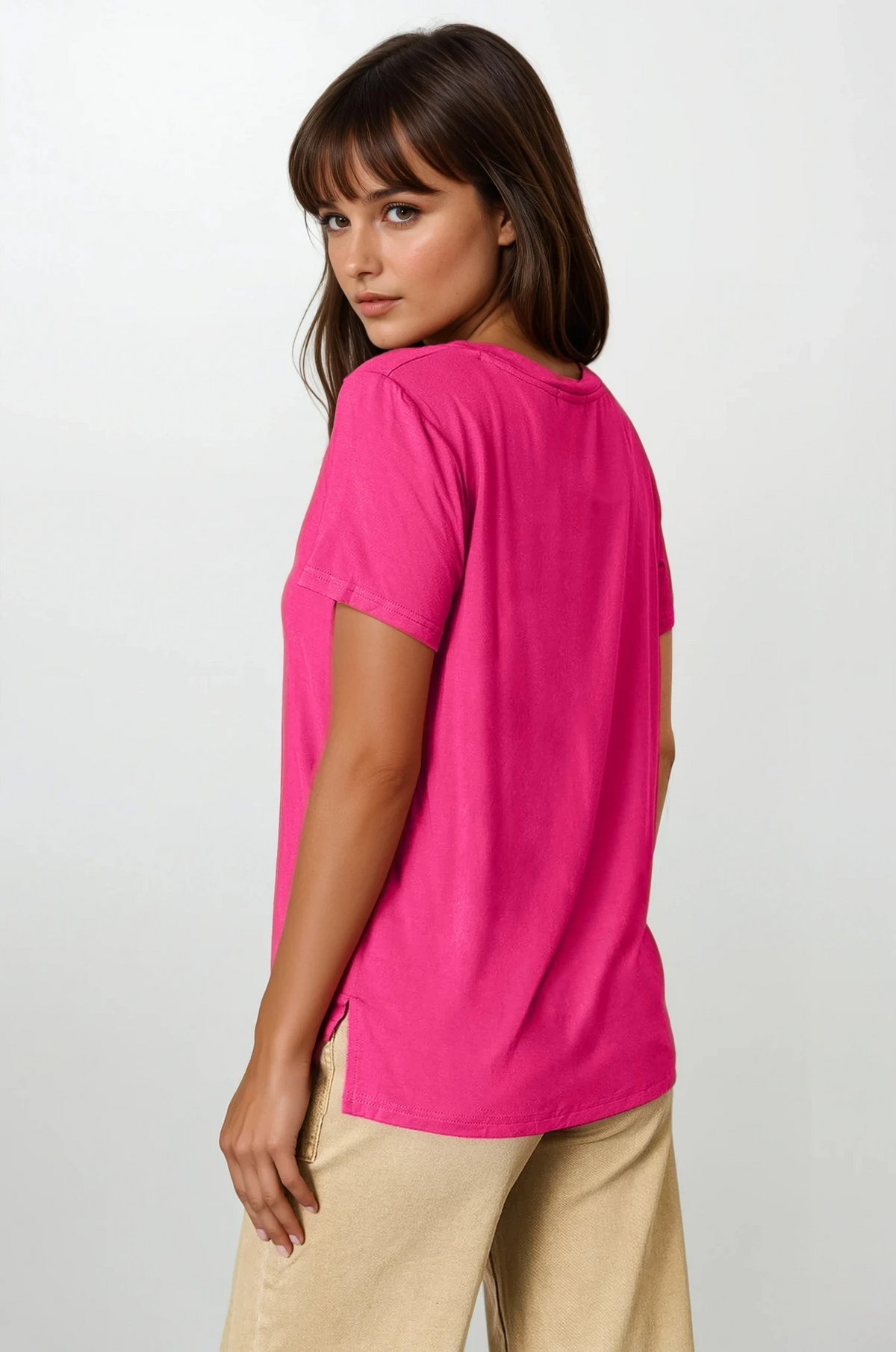 Everyday crew neck short sleeve t-shirt with solid pattern