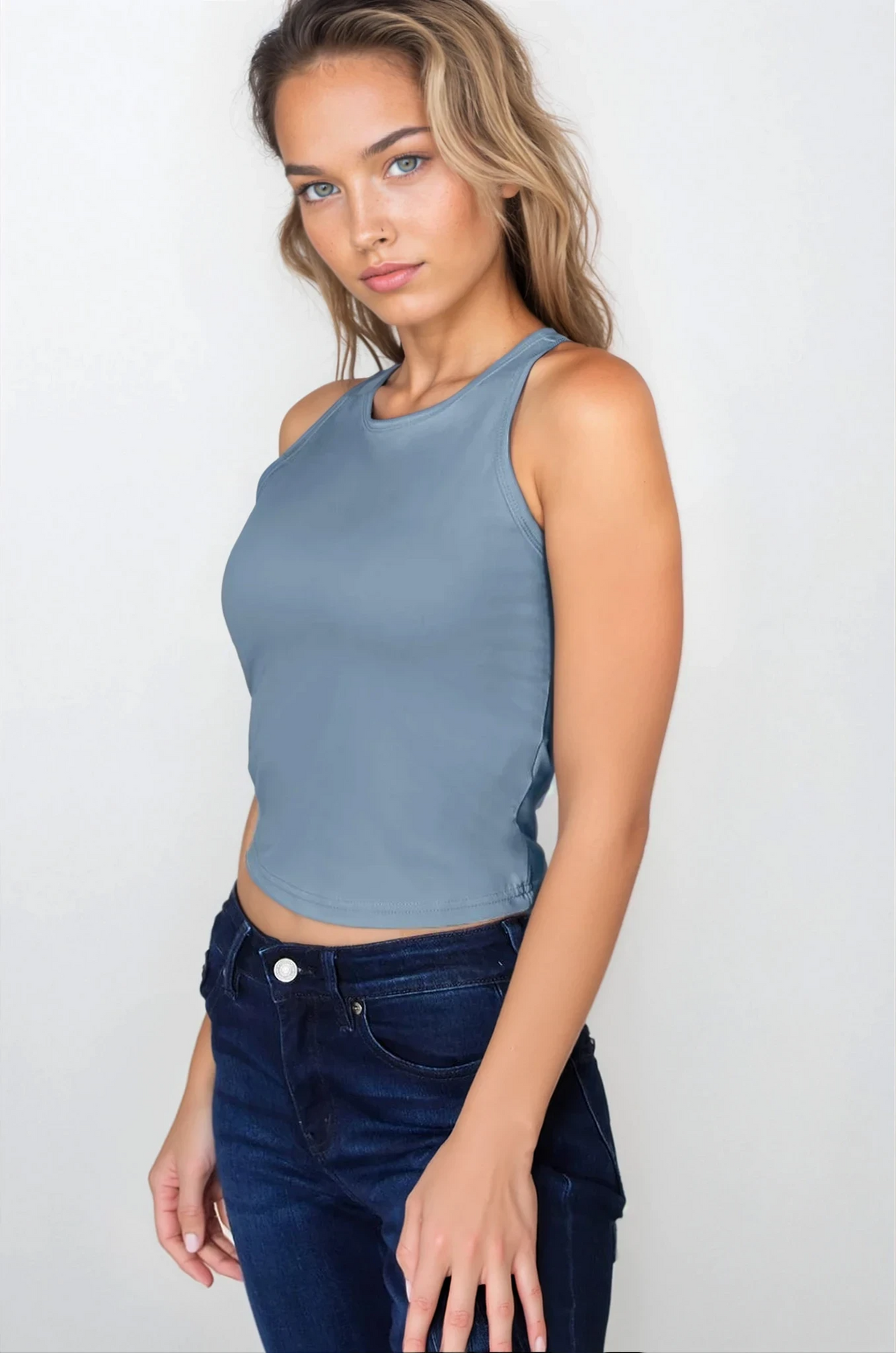 Everyday crew neck slim tank top in solid color