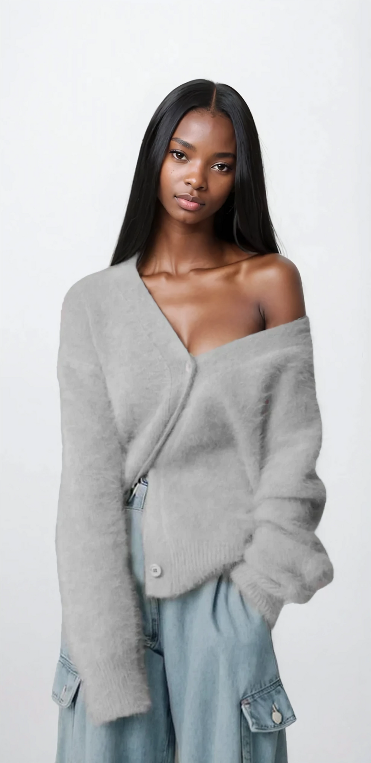 Lavish button-up cardigan with solid pattern and lightweight stretch fabric