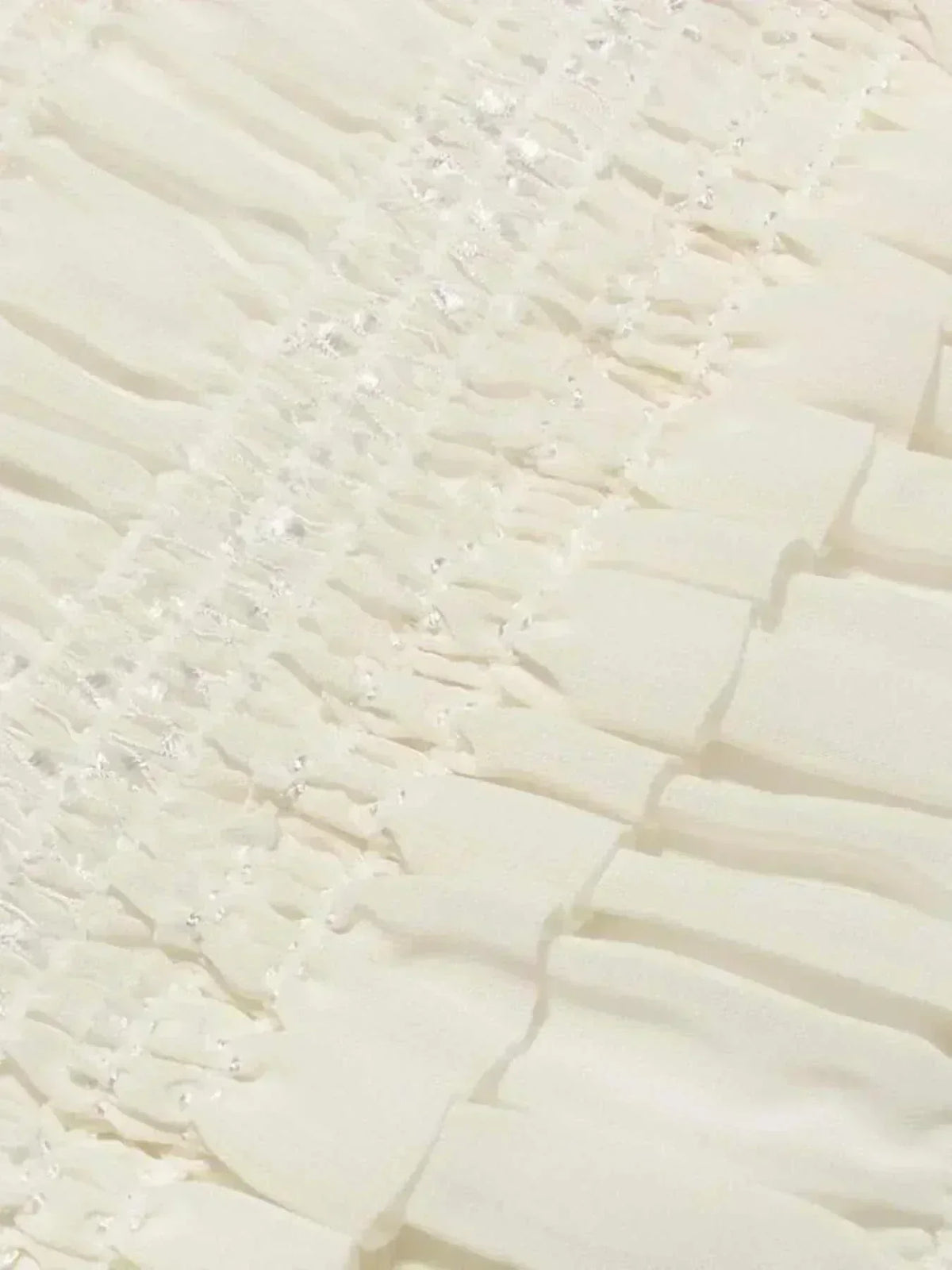Sensual frill tiered cami maxi dress with ruching and sleeveless design