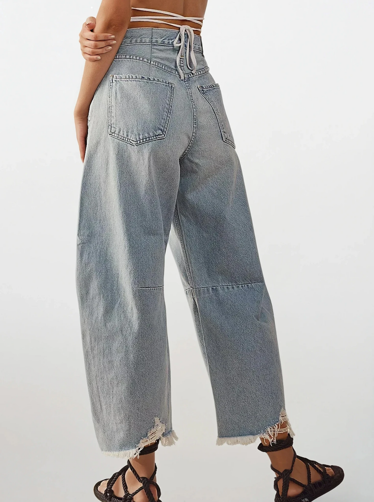 Stitched Raw Hem Wide Leg Jean with pockets