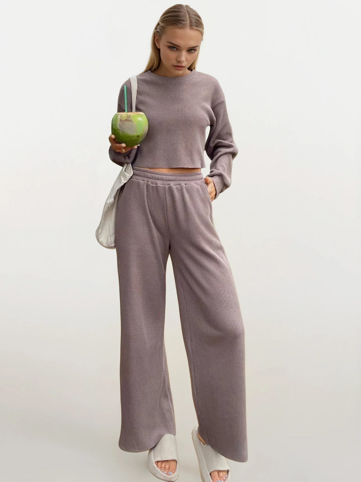Waffle-knit round neck top and pants set in solid color